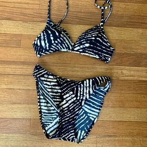 Black and cream bikini. Size medium. Excellent condition.